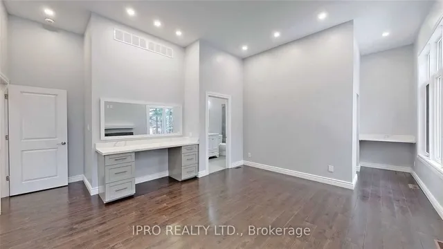 Additional image 14 of 86 Deep Dene Dr