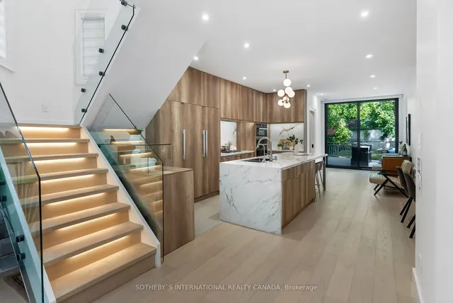 Additional image 8 of 46 Hewitt Ave