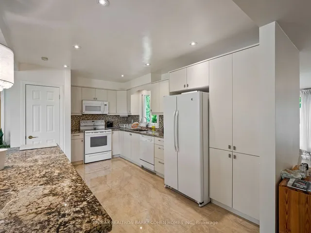 Additional image 4 of 120 Laurentide Dr