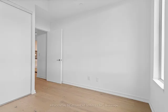 Additional image 12 of 3100 Keele St Unit 714