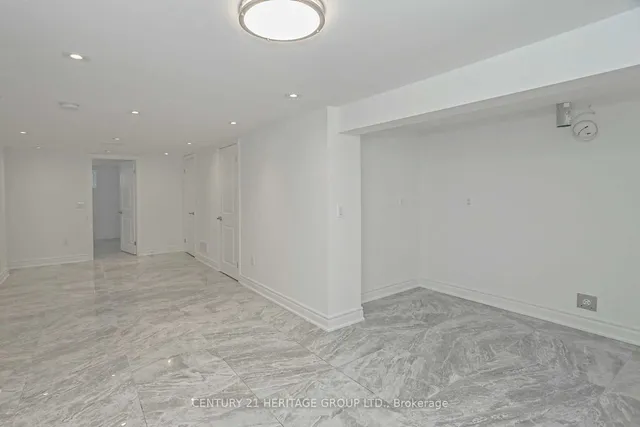 Additional image 15 of 129 Mckee Ave