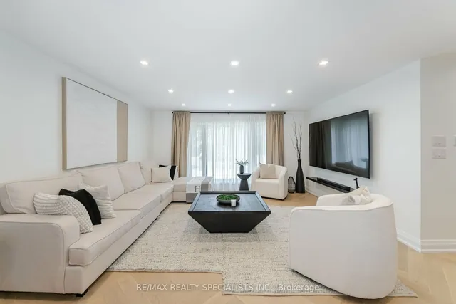 Additional image 12 of 245 Mill Rd