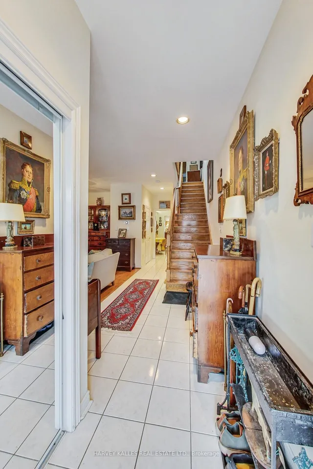 Additional image 3 of 8 Fairholme Ave