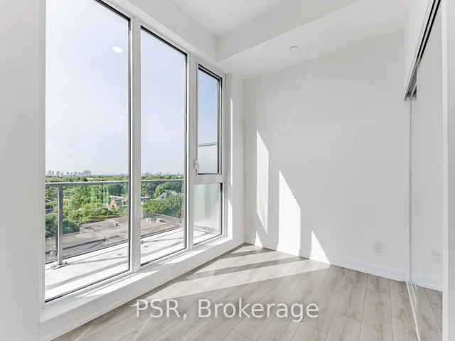 Additional image 19 of 500 Dupont St Unit 716