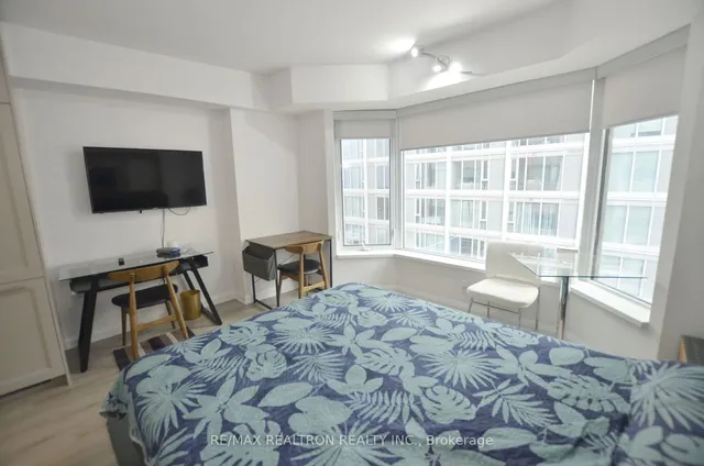 Additional image 16 of 155 Yorkville Ave Unit 713