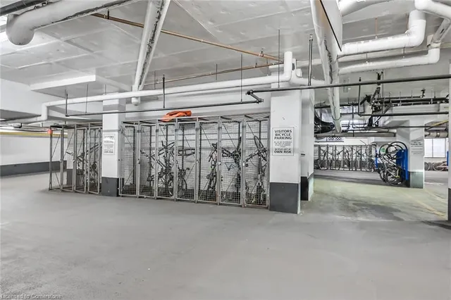 Additional image 14 of 30 Grand Trunk Cres Unit 709