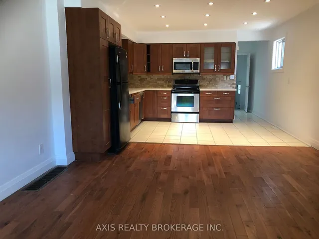 Additional image 4 of 596 Glenholme Ave