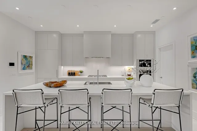 Additional image 15 of 36 Birch Ave Unit 109