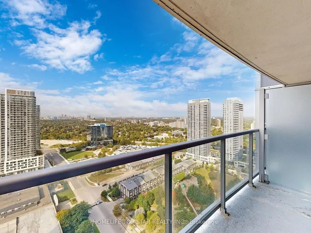 Additional image 27 of 135 Village Green Sq Unit 2821