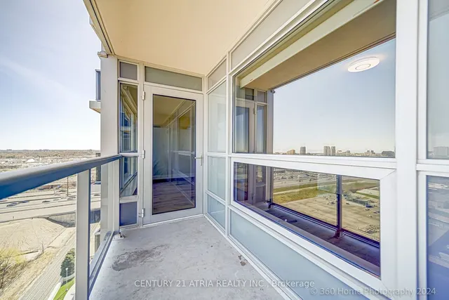 Additional image 19 of 135 Village Green Sq Unit 2015