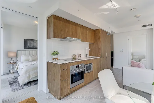 Additional image 18 of 60 Shuter St Unit Ph111