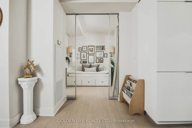 Additional image 12 of 955 Bay St Unit 4007