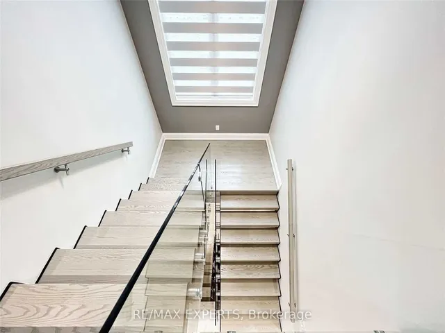 Additional image 36 of 48 Enfield Ave