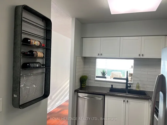 Additional image 5 of 3231 Eglinton Ave Unit 505