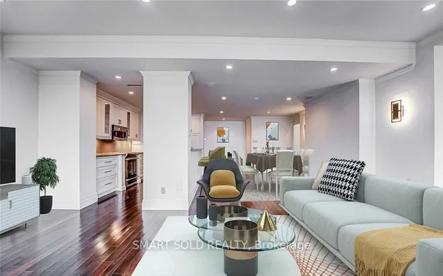 Additional image 7 of 30 Wellington St Unit 2202