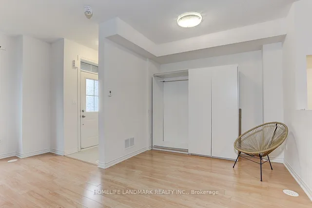 Additional image 10 of 8 Eaton Park Lane Unit 18