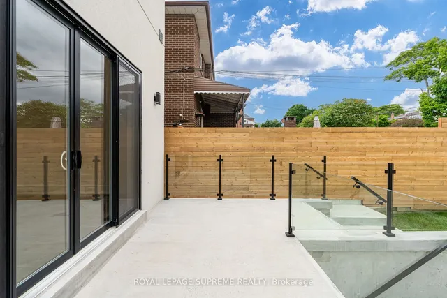 Additional image 36 of 62 Earlsdale Ave