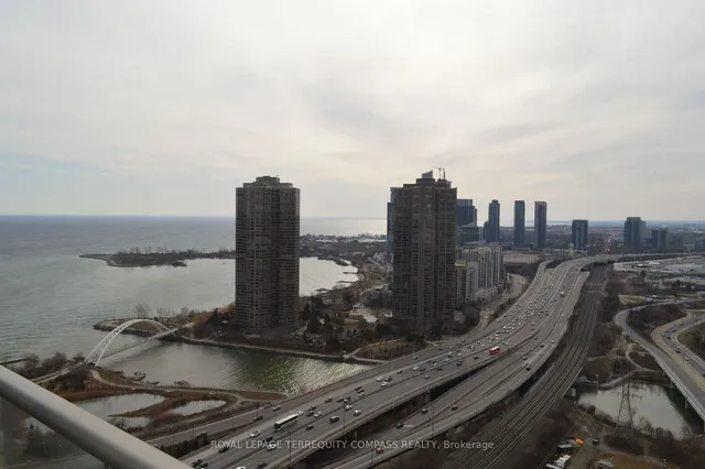 Additional image 18 of 105 The Queensway Unit 3409