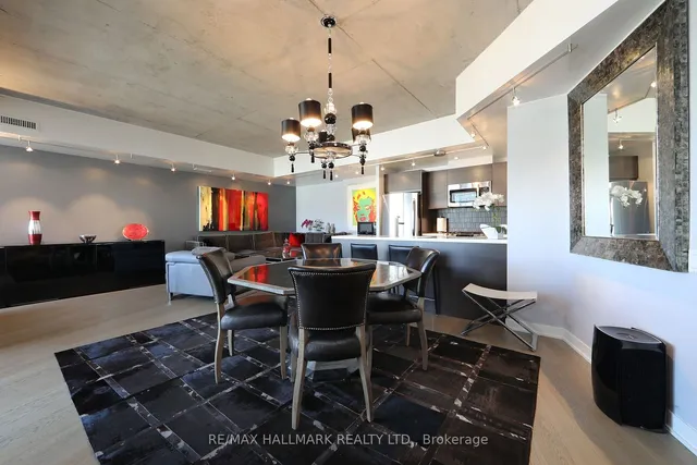 Additional image 3 of 318 King St Unit 1104