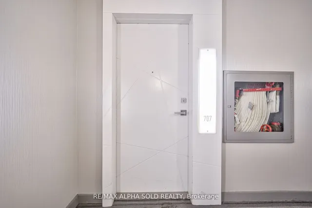 Additional image 7 of 12 York St Unit 707