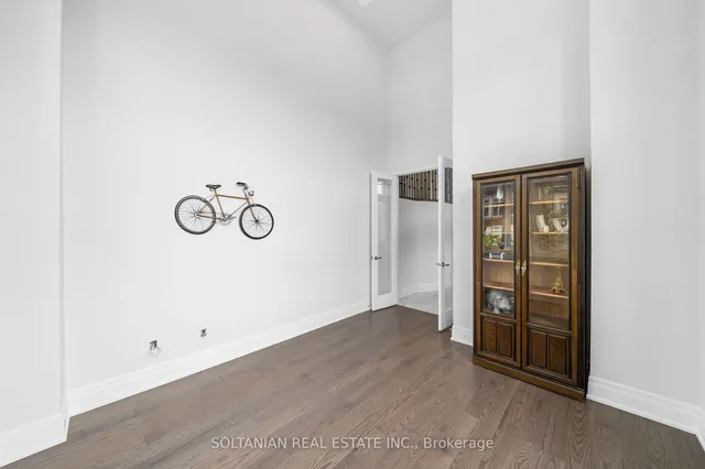 Additional image 15 of 168 Cummer Ave