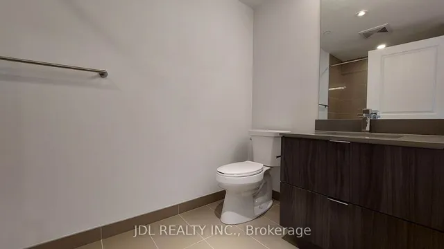 Additional image 9 of 395 Bloor St Unit 1402