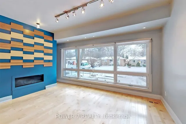 Additional image 3 of 34 Groveland Cres