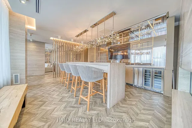 Additional image 21 of 7 Kenaston Gdns Unit 701