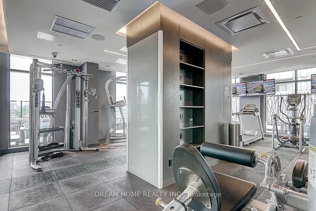 Additional image 37 of 330 Richmond St Unit 1717