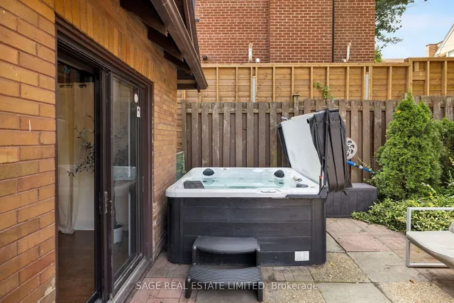 Additional image 25 of 2229 Lawrence Ave