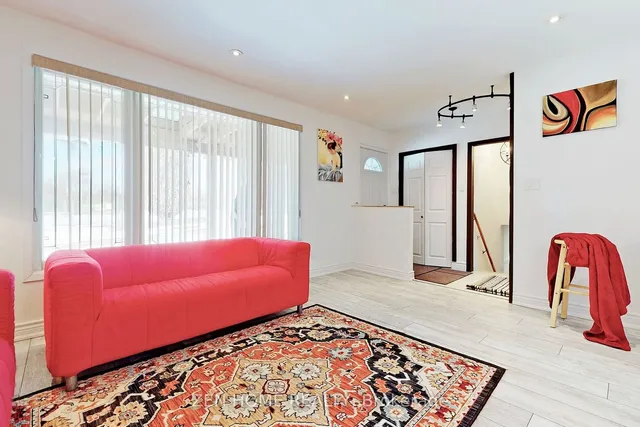 Additional image 8 of 38 Cresthaven Dr