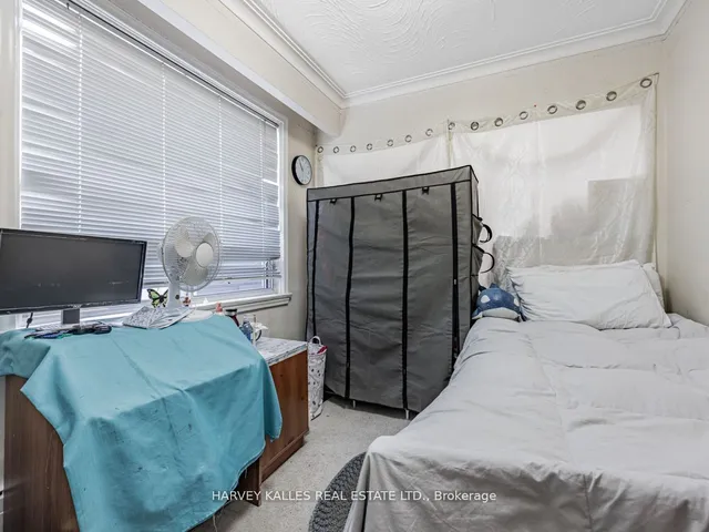 Additional image 13 of 6 Carrington Ave