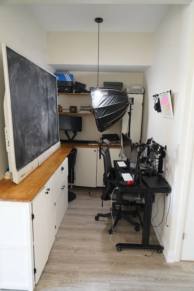 Additional image 26 of 3655 Kingston Rd Unit 105