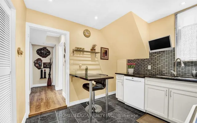 Additional image 6 of 60 Samba Dr