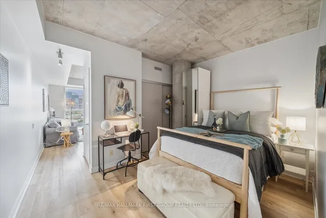 Additional image 8 of 318 King St Unit 208