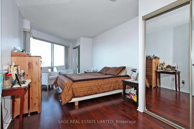 Additional image 12 of 1001 Bay St Unit 2618