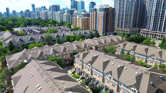 Additional image 30 of 28 Sommerset Way Unit 1506