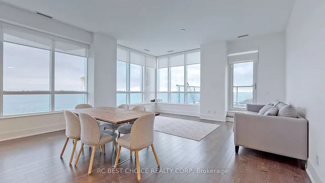 Additional image 37 of 55 Merchants' Wharf St Unit 723