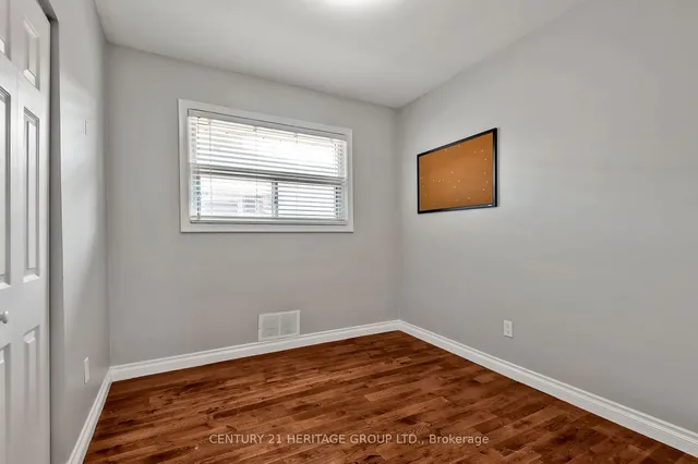 Additional image 11 of 12 Kitson Dr