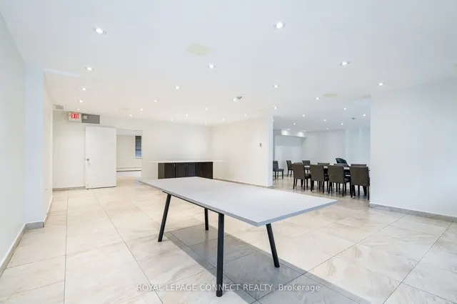 Additional image 38 of 270 Palmdale Dr Unit 701