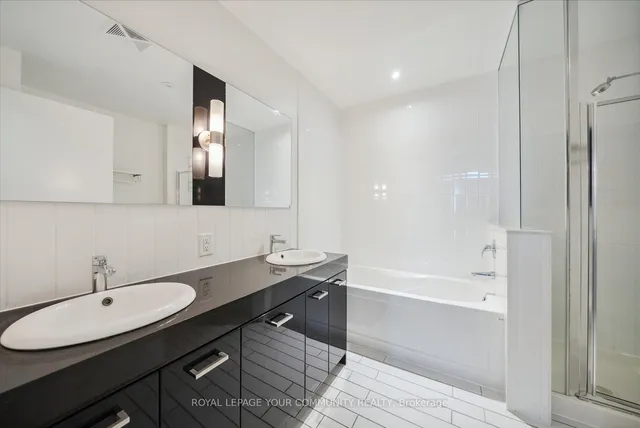 Additional image 25 of 33 Singer Crt Unit TH5