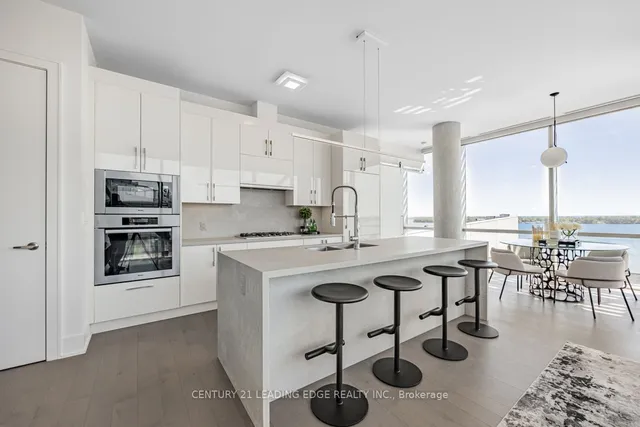 Additional image 7 of 39 QUEENS Quay Unit 1211