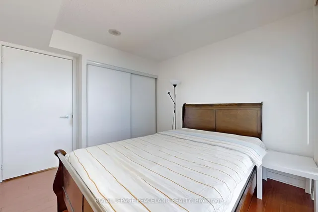 Additional image 24 of 33 Singer Crt Unit 1209