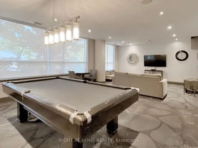 Additional image 32 of 3840 Bathurst St Unit 612