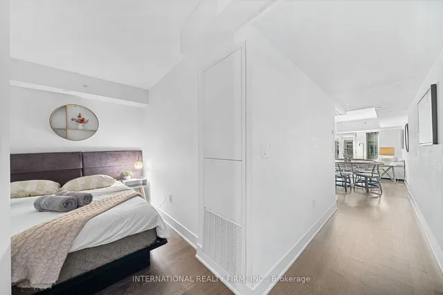 Additional image 27 of 955 Bay St Unit 617