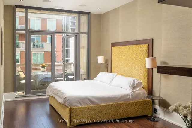 Additional image 14 of 68 Yorkville Ave Unit 1601