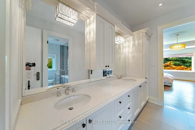 Additional image 29 of 643 Glencairn Ave