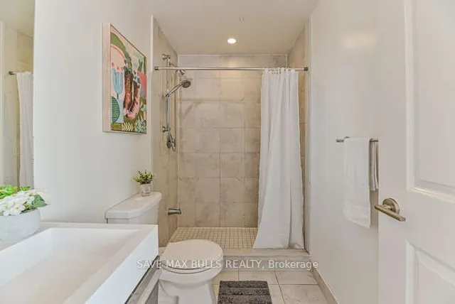 Additional image 23 of 17 Zorra St Unit 1906