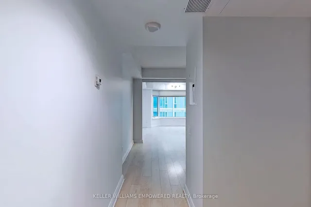 Additional image 17 of 155 Yorkville Ave Unit 2811