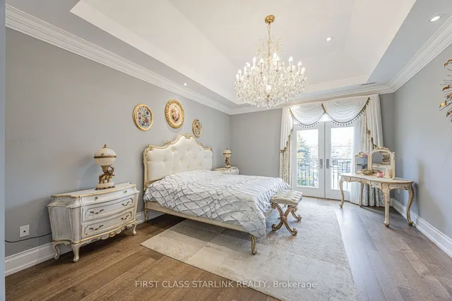 Additional image 29 of 231 Old Yonge St